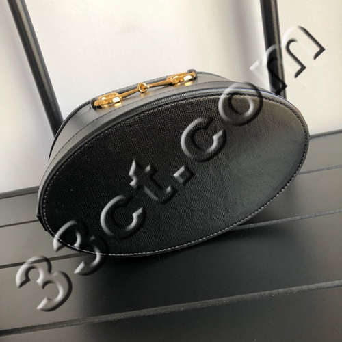 グッチバッグ側面デザイン